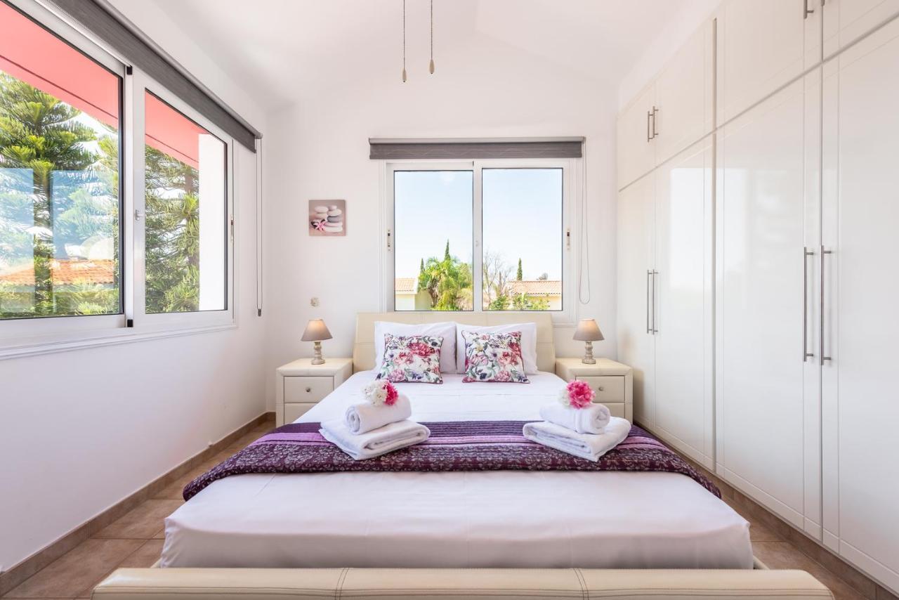 Villa Willow Mandali By Ezoria Villas Protaras Eksteriør billede